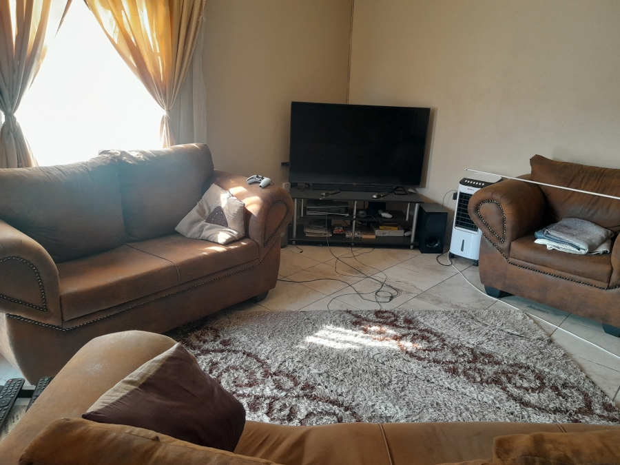 3 Bedroom Property for Sale in Waterval East North West